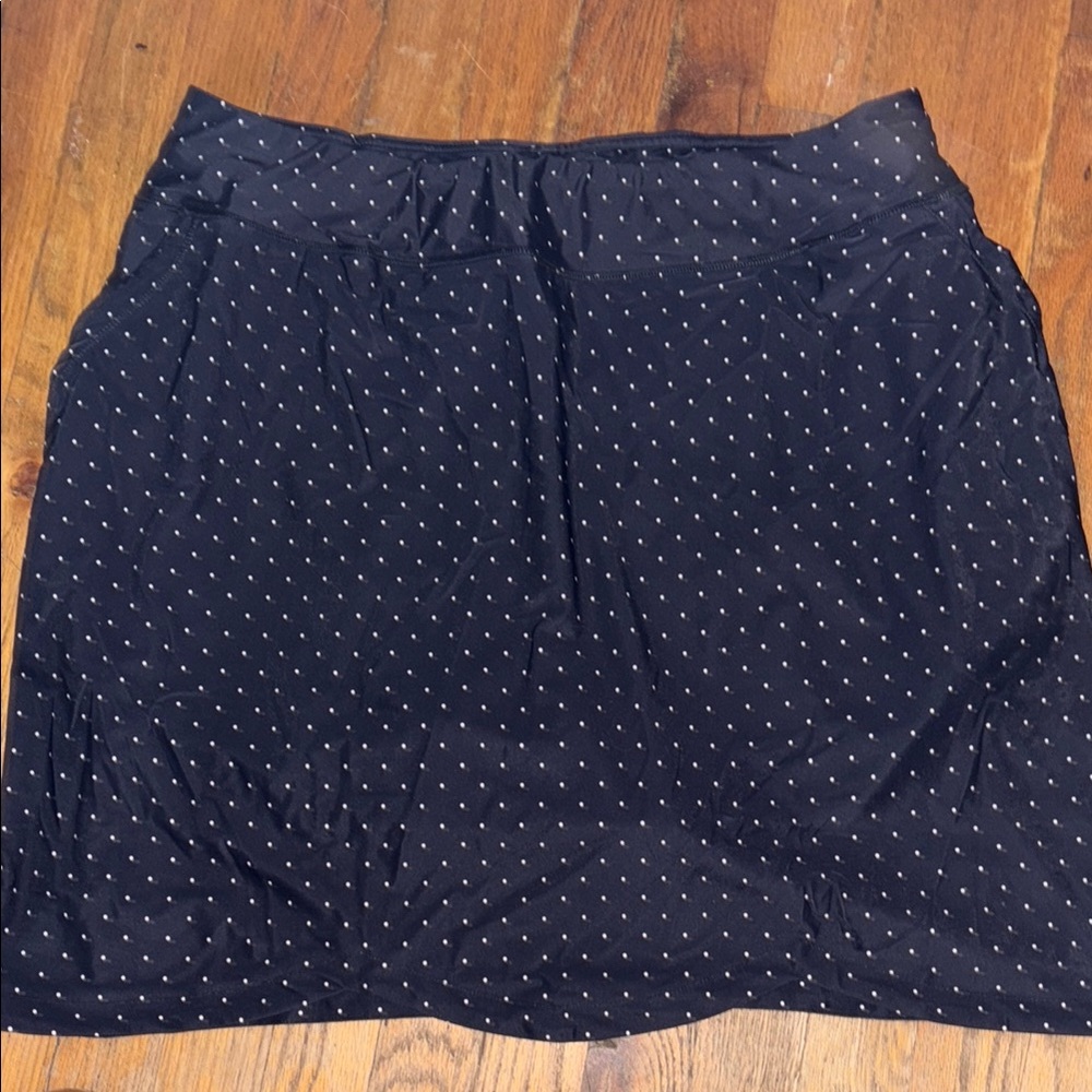 Elegant Black Polka Dot swim skort w pockets size 16